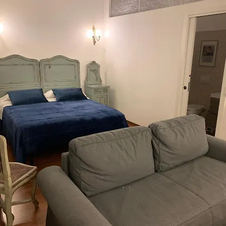 Le Stanze Di Anna Rita All'arco Polinori Foligno