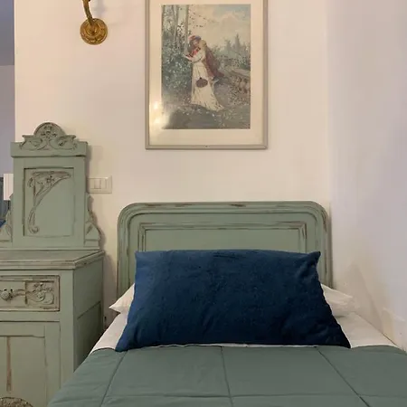Penzion Le Stanze Di Anna Rita All'arco Polinori 3*