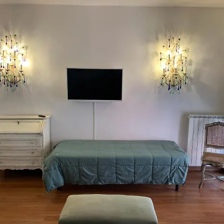 Le Stanze Di Anna Rita All'arco Polinori Pensión Foligno