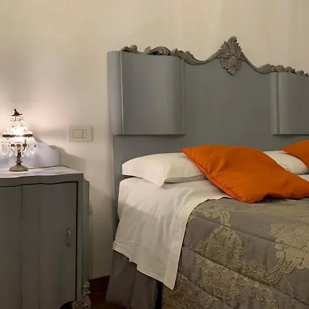 Pensión Le Stanze Di Anna Rita All'arco Polinori