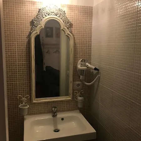 Le Stanze Di Anna Rita All'arco Polinori 3*